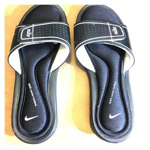 Nike's slides